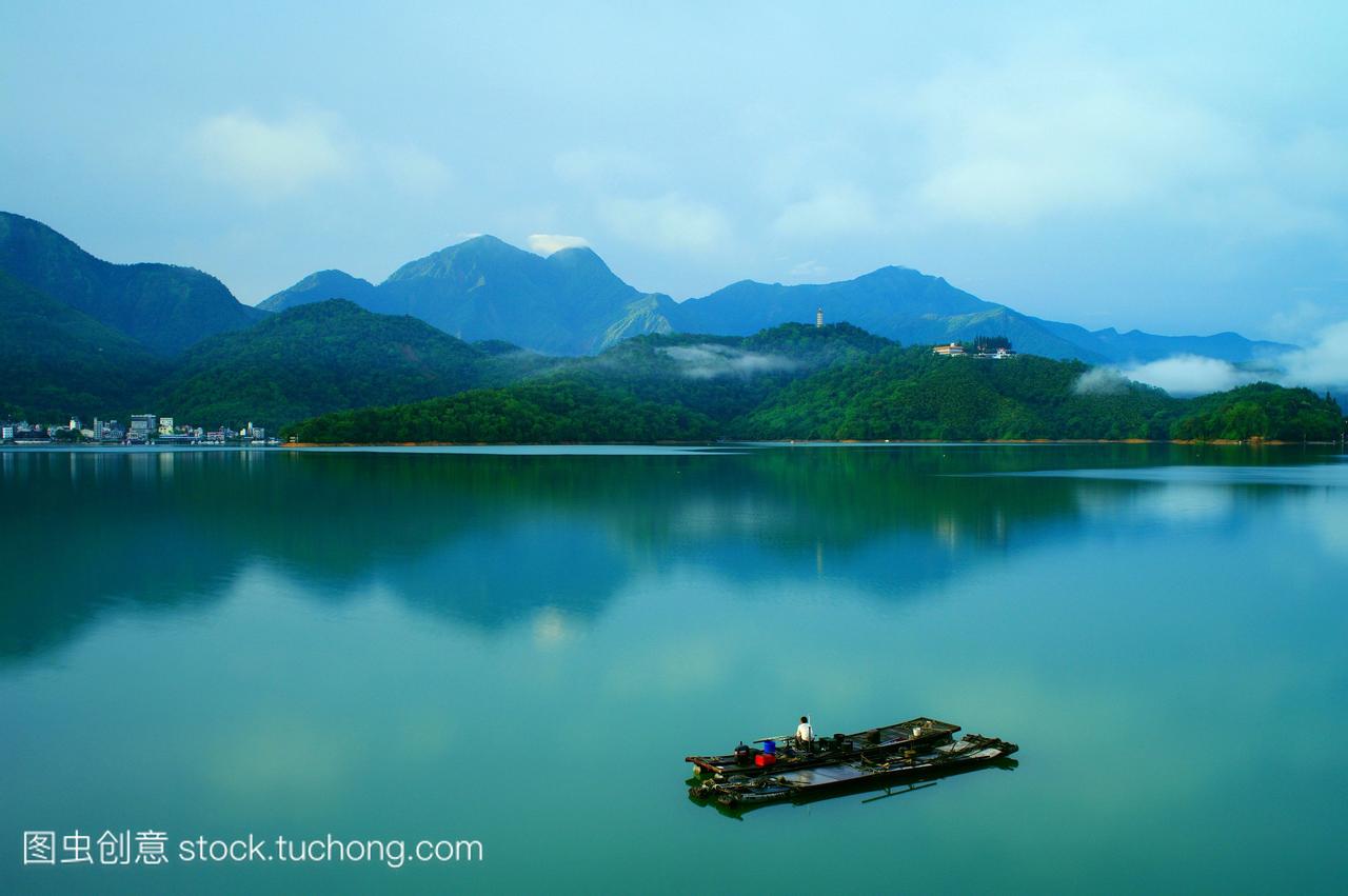 创业秘籍！轻松入局旅游蓝海，打造专属旅行卡系统