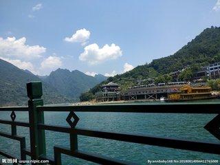 定制商城小程序，打造专属商业王国——找对软件定制伙伴，创业路上更从容！