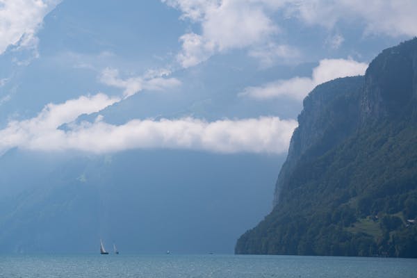 解锁旅行新商机！加盟顶尖旅游卡代理，定制你的旅游帝国